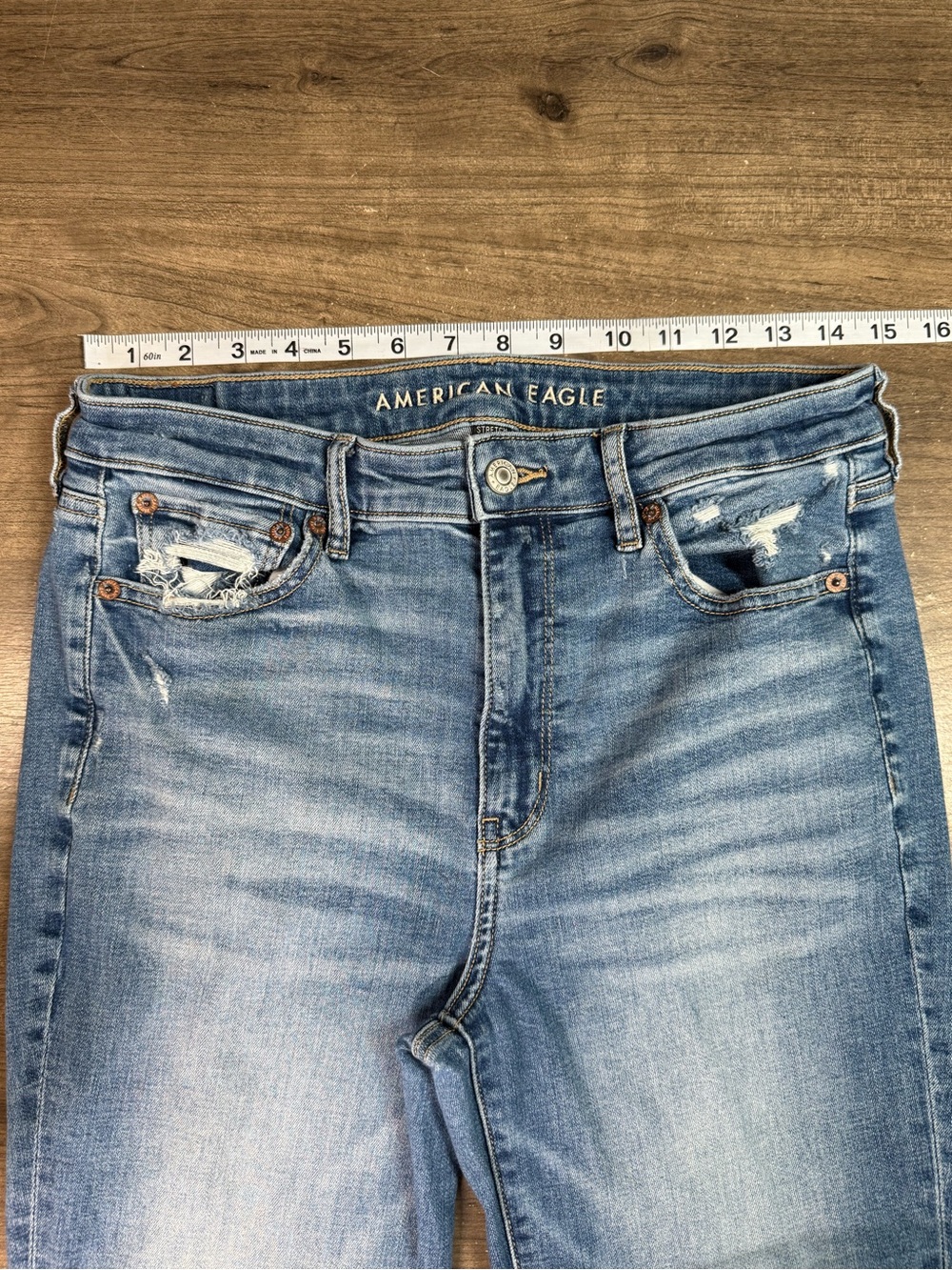 American Eagle Outfitters Women’s Flare Boot Cut Distressed Denim Jeans Size 8 - Picture 4 of 9